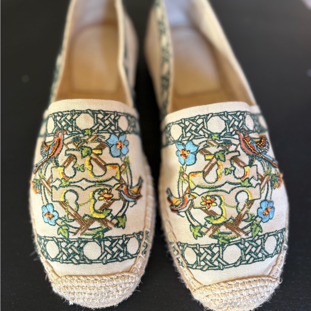 Tory Burch Ivory Multi Birds Espadrilles size 6.5